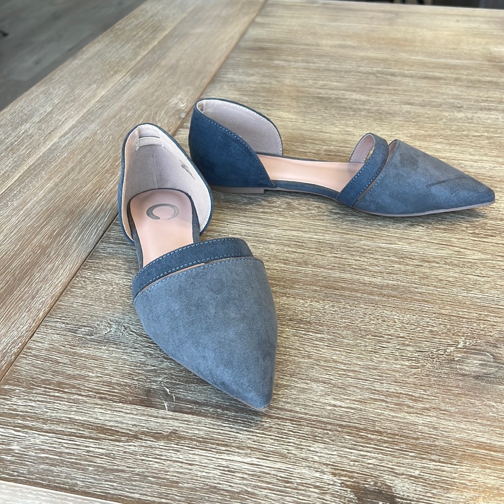 Pointed Toe D'Orsay Flats in Slate Blue